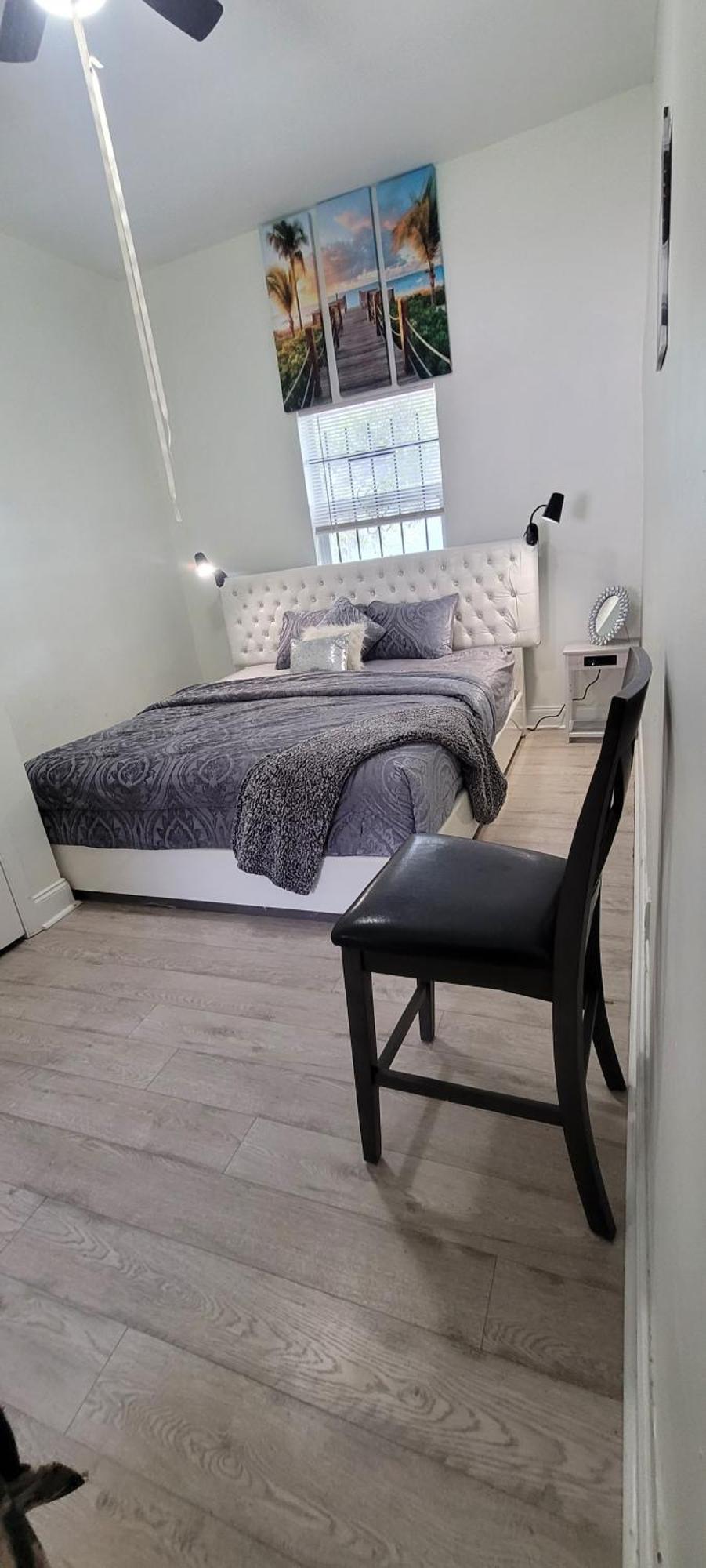 Large, Central, Lovely & Cozy 4Bed/2Bath - House By Everbank Stadium Jacksonville Esterno foto