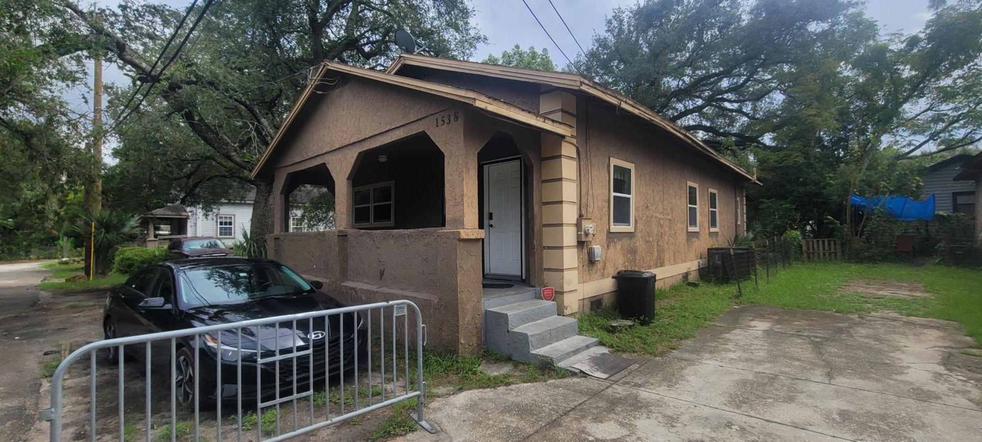 Large, Central, Lovely & Cozy 4Bed/2Bath - House By Everbank Stadium Jacksonville Esterno foto