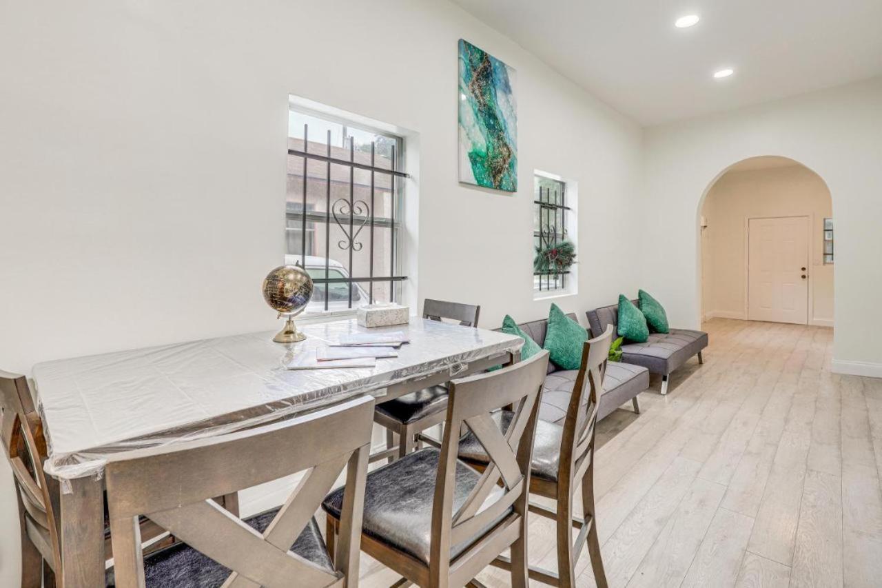 Large, Central, Lovely & Cozy 4Bed/2Bath - House By Everbank Stadium Jacksonville Esterno foto